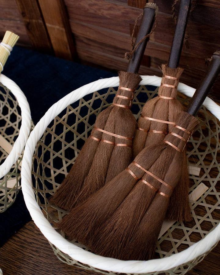 Hand Broom, Matsunoya, Woven