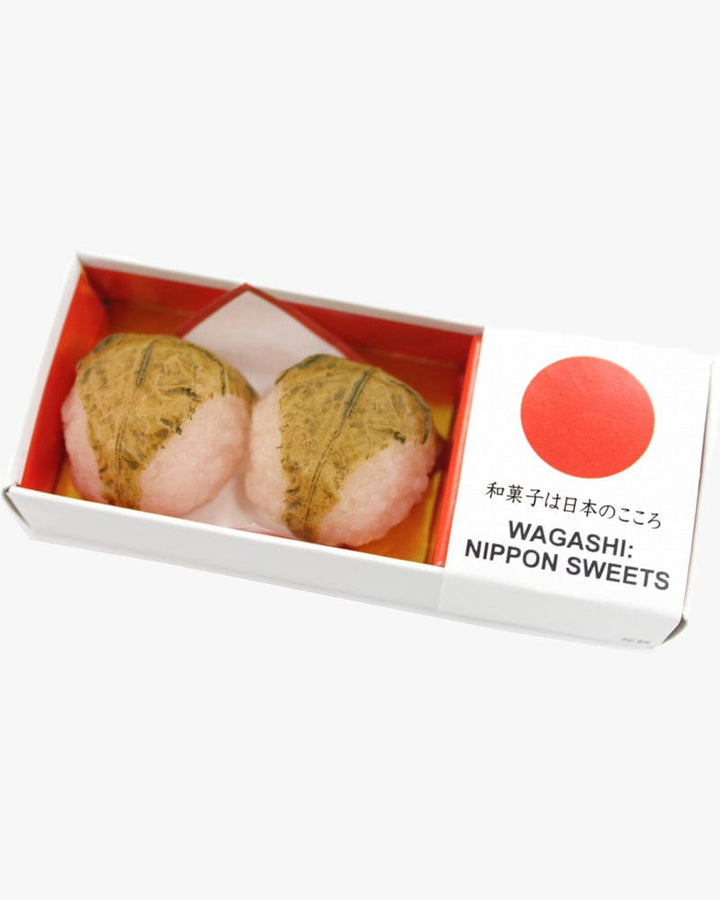 2 Magnet Set, Arutha, Wagashi Series, Sakuramochi