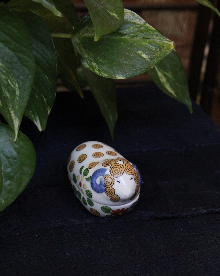 Kouraku Kiln Zodiac Ceramics, Sheep
