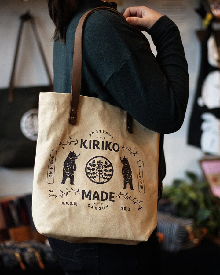 Kiriko Original Tote, Small, Canvas, Natural Bear