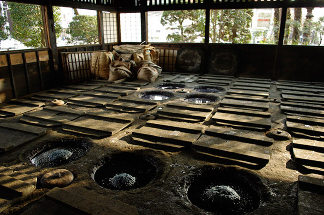 染め: Japanese Dyeing Techniques