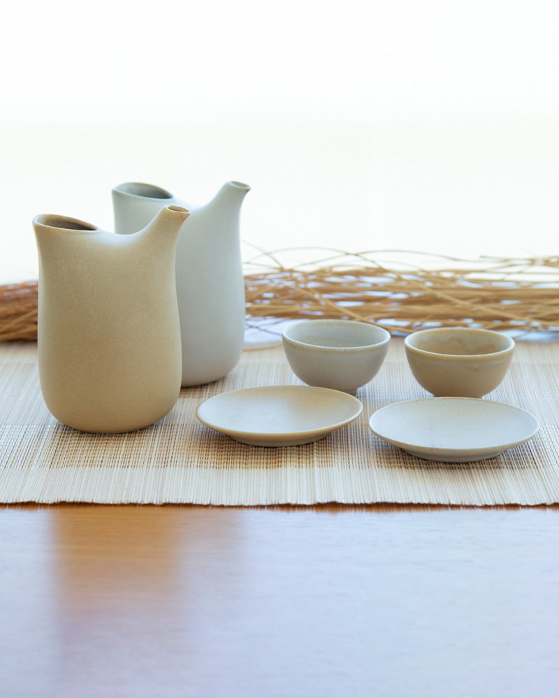 Plate, Bisque, Tsuredure Series