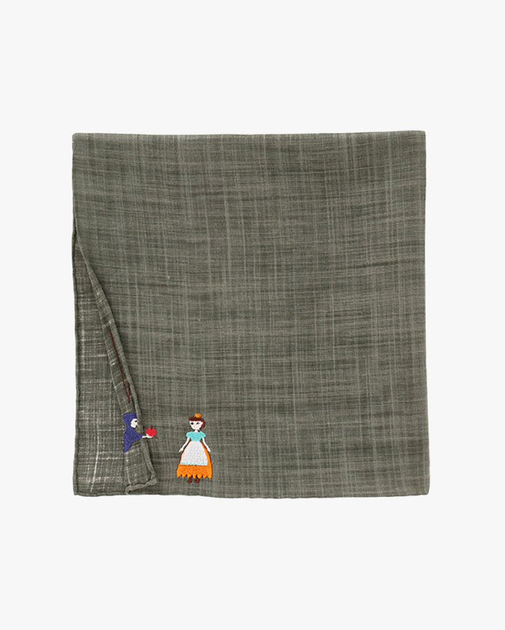 Japanese Handkerchief, Hikkomi, Snow White
