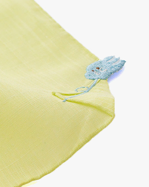 Japanese Handkerchief, Hikkomi, Weather