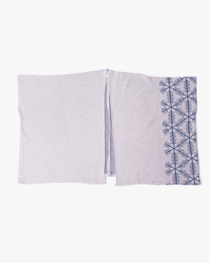Wa-Modern Poncho, Light Gray and Blue Kessho