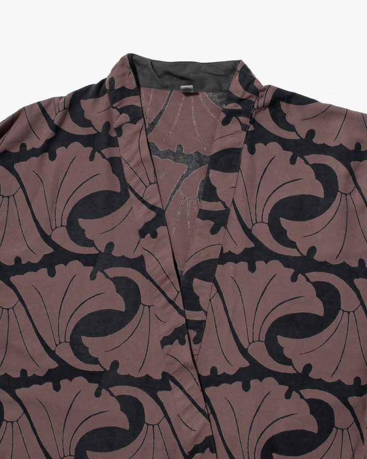 Wa-Modern Haori Robe, Sou Rai, Black with Mauve Ginkgo Leaves
