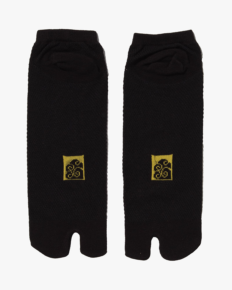 Wa Modern, Tabi Socks, Ankle, Black with Yellow Crane - M/L
