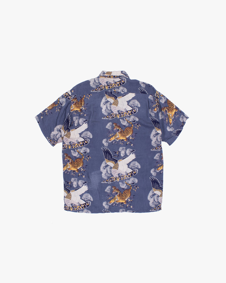 Japanese Repro Shirt, Short Sleeve Aloha Shirt, L, Jungle Storm, Tiger and Eagle on Blue