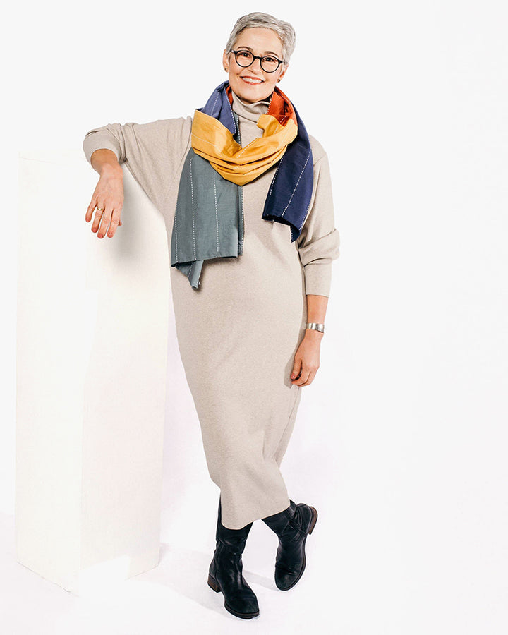 Anchal, Rainbow Straight Scarf
