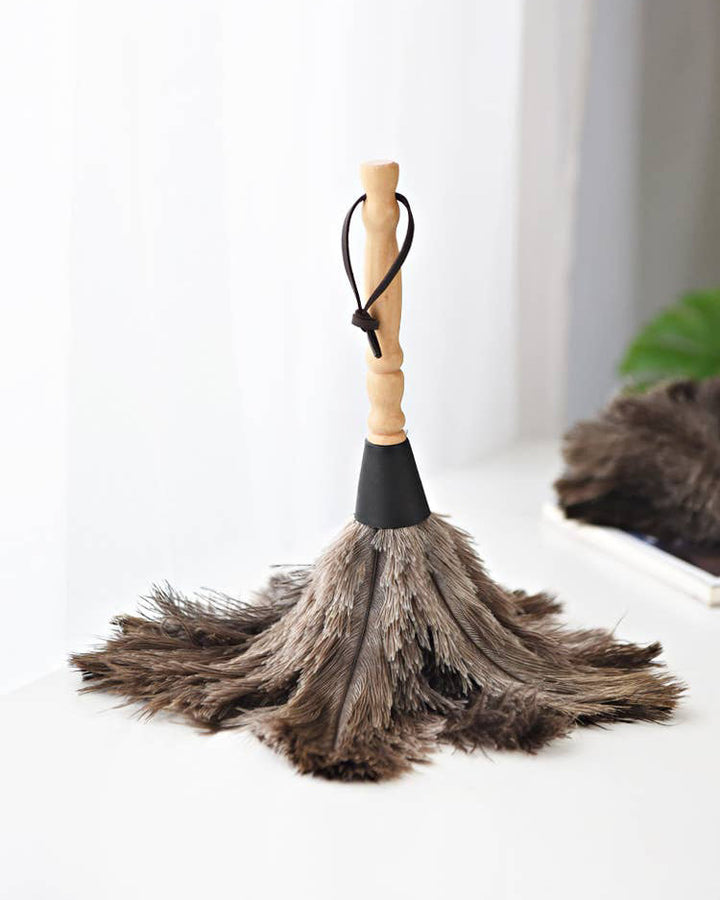 Natural Ostrich Feather Duster