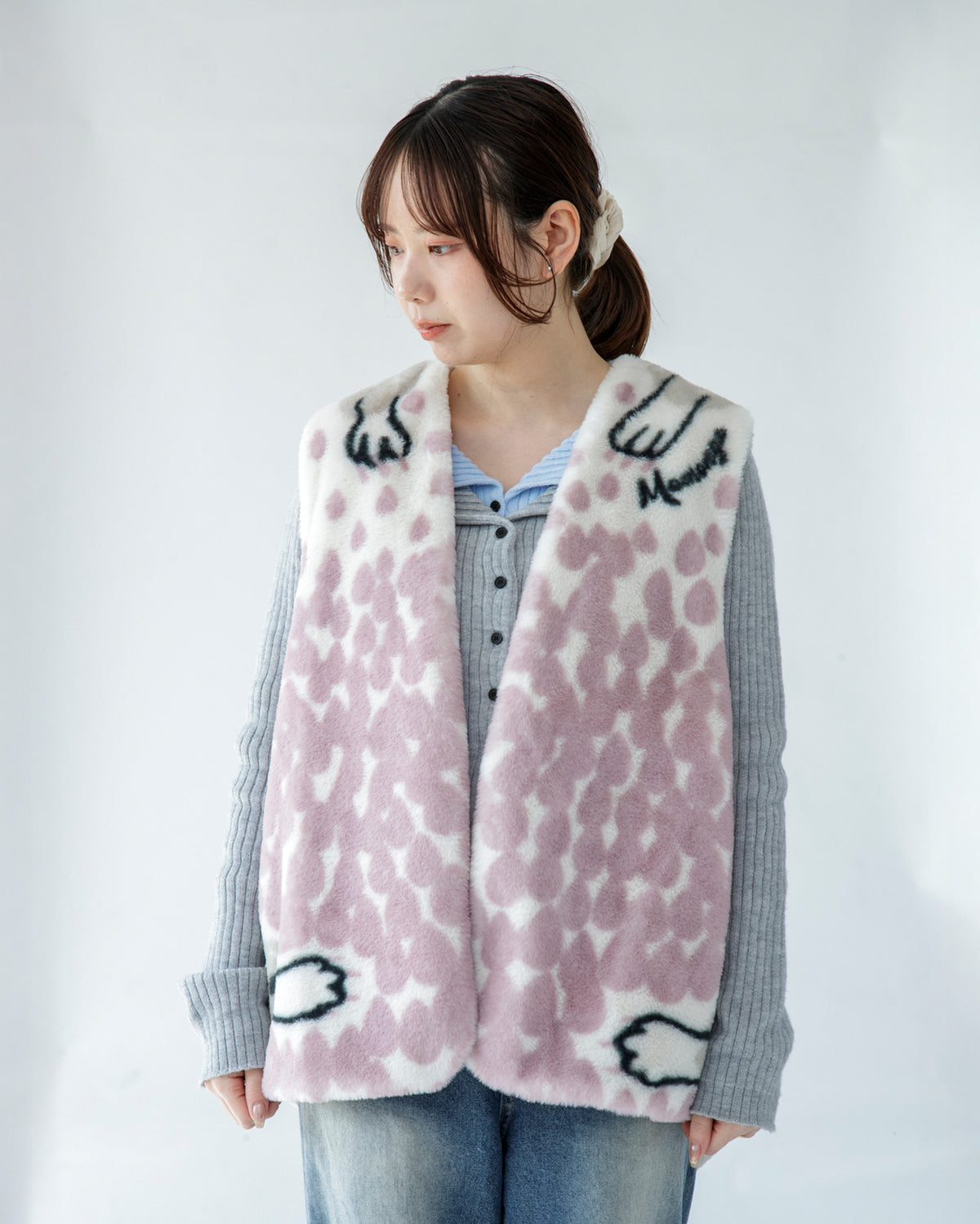 Momonga, Home Vest, Rabbit