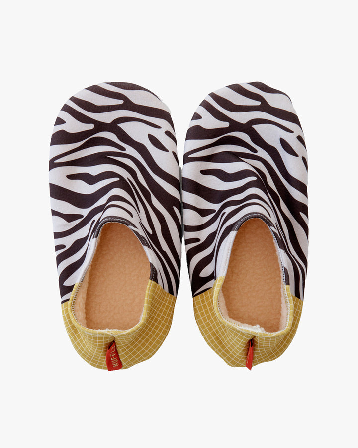 Bisque, CDF Etendue, Muffle Cover Socks, Zebra