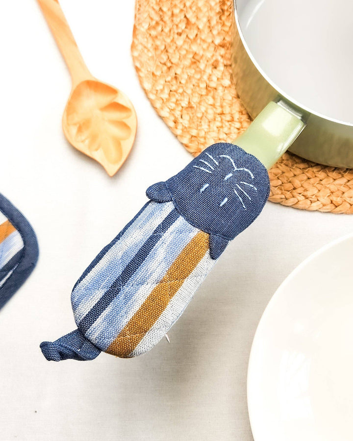 Upavim, Cat Skillet Handle Holder