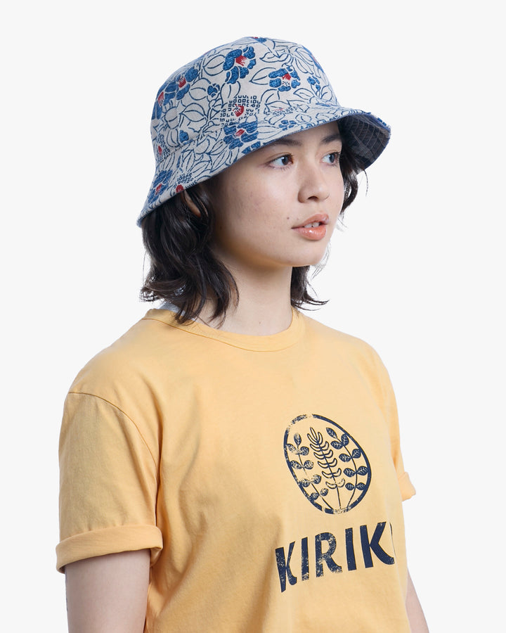 Kiriko Original Bucket Hat, Reversible Cream Tsubaki and Blue Camouflage Chambray