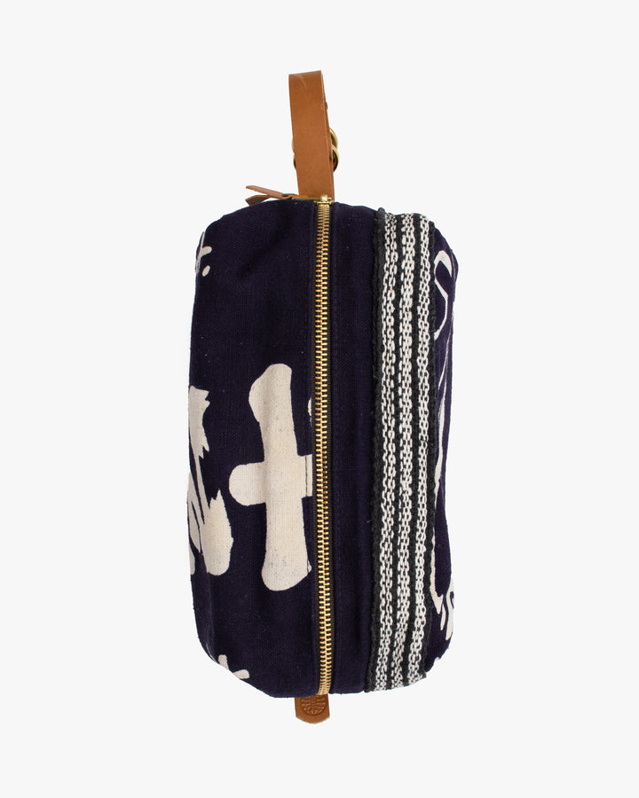Kiriko Original Dopp Kit, Maekake, Dark Indigo with White Belt