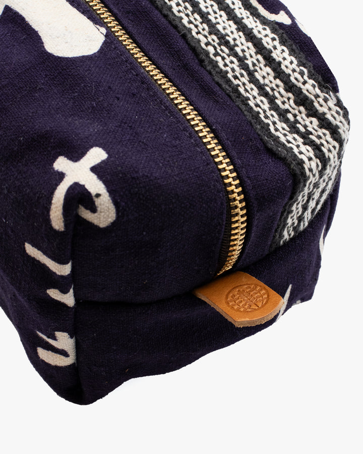 Kiriko Original Dopp Kit, Maekake, Dark Indigo with White Belt