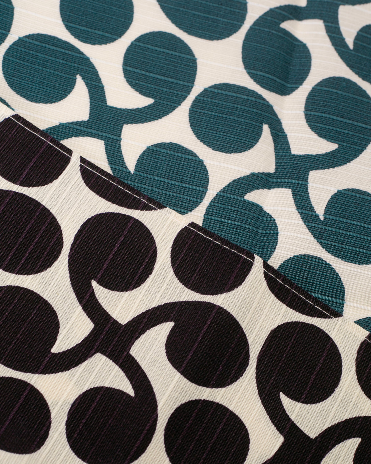 Modern Furoshiki, Musubi, Reversible, Isa Monyo, New Sprout, Purple/Blue, 19" x 19"