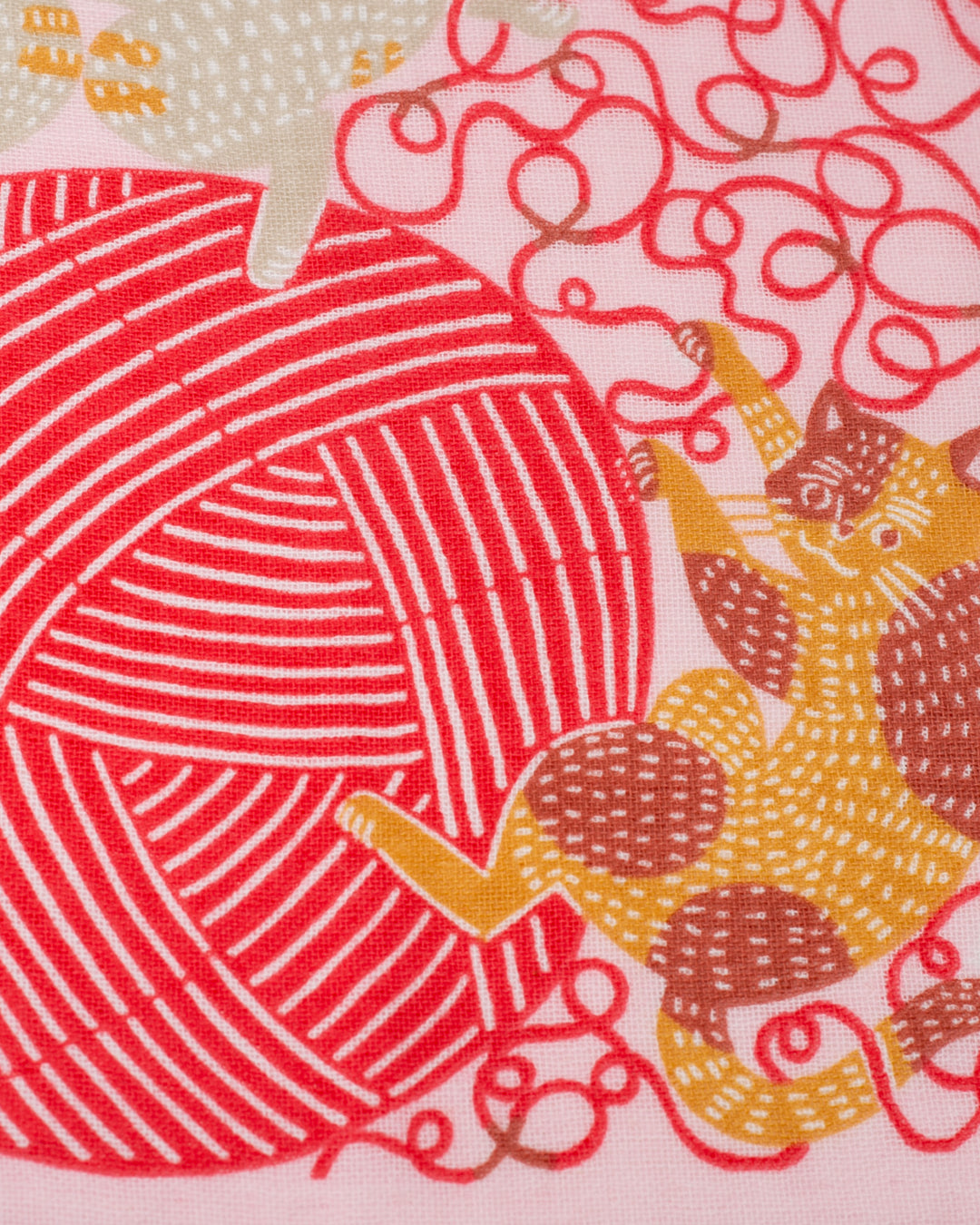 Musubi, Fuwa-Fuwa Towel, Kata Kata, Cat &amp; Yarn, Pink, 10" x 10"