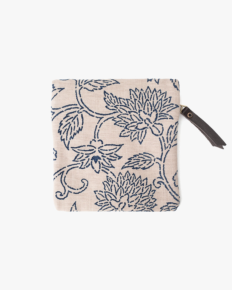 Kiriko Original Flat Zipper Pouch, Small, Cream Katazome