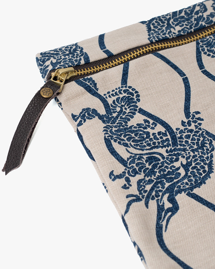 Kiriko Original Flat Medium Zipper Pouch, Cream Tachiwaku Dragon