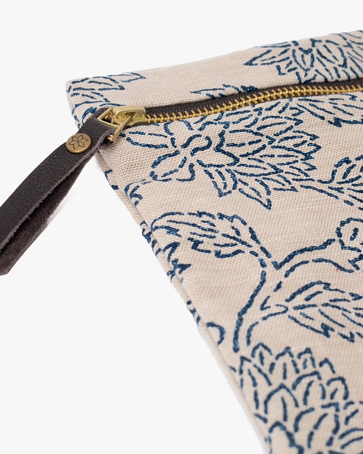 Kiriko Original Flat Medium Zipper Pouch, Cream Katazome