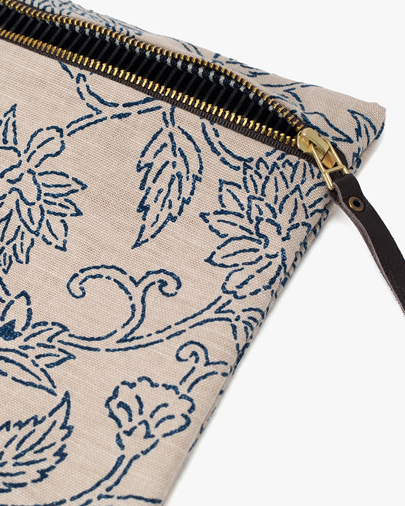 Kiriko Original Flat Medium Zipper Pouch, Cream Katazome