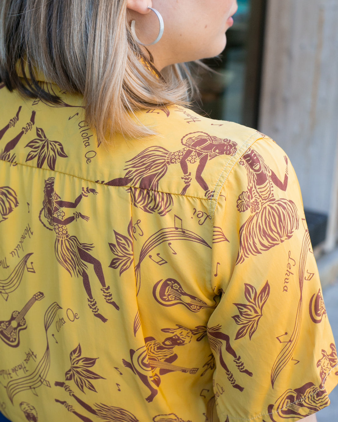 Japanese Repro, Short Sleeve Aloha Shirt, Sun Surf Brand, Yellow with Musical Dancers - S