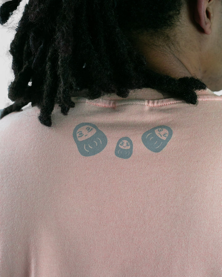 Kiriko Original Tee, Printed Daruma, Pink with Grey