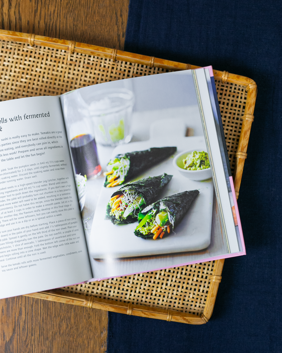 ENG: Sushi More Than 60 Simple-to-Follow Recipes