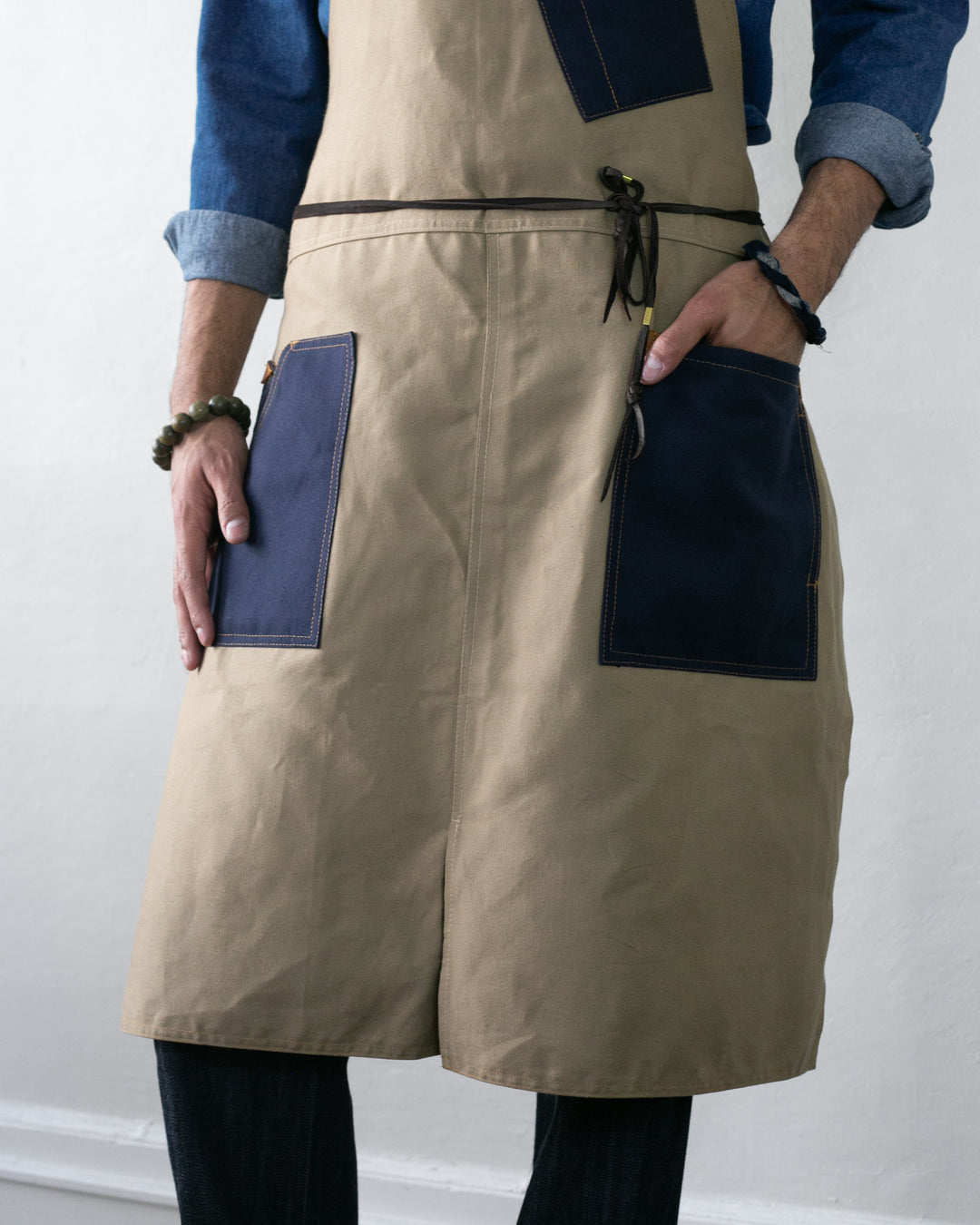 Kokoro Original Work Apron, Full, Canvas Two-Tone, Beige with Navy Pockets