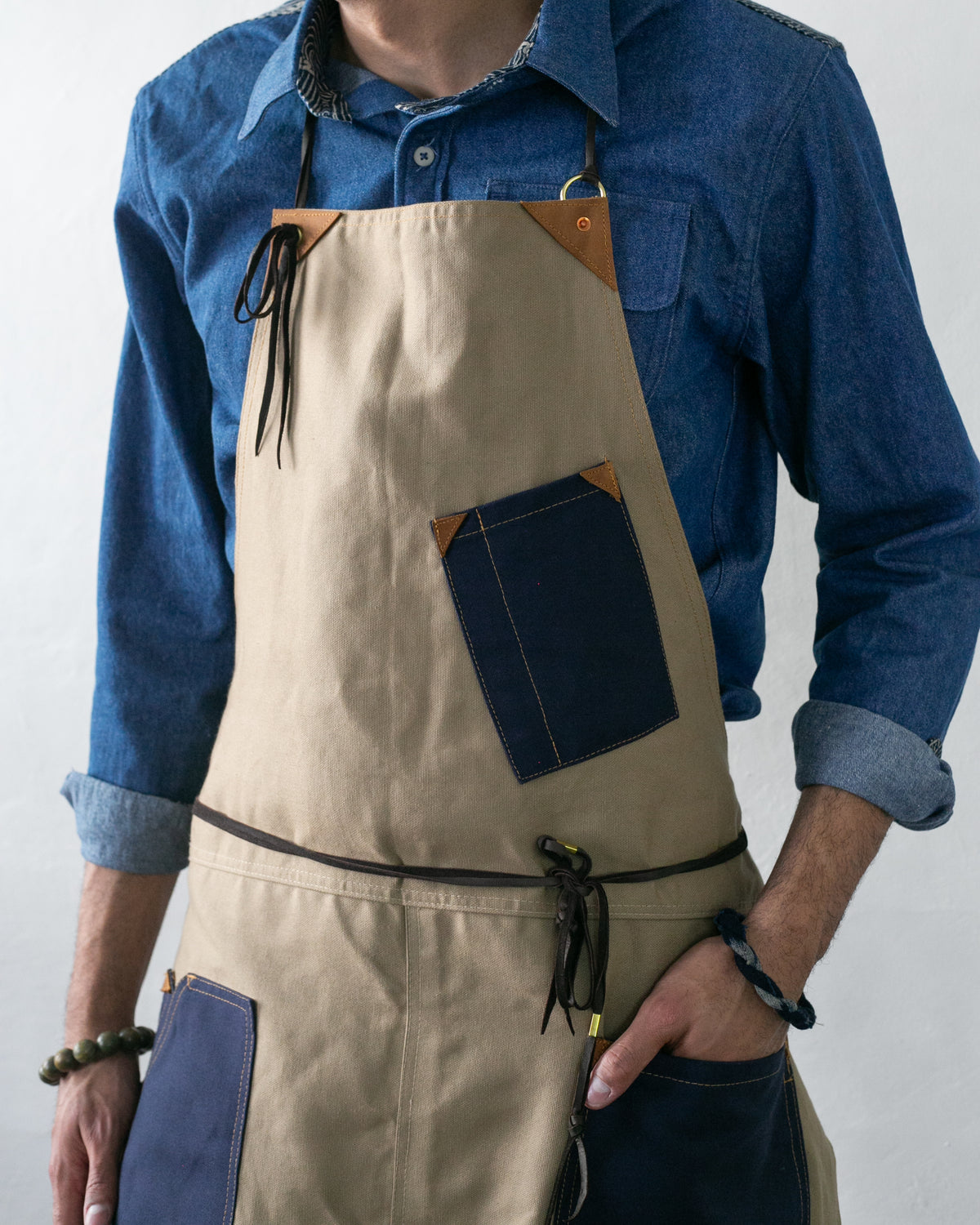 Kokoro Original Work Apron, Full, Canvas Two-Tone, Beige with Navy Pockets