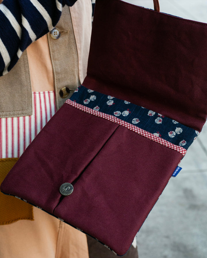 Kiriko Original iPad Cover, Suzu with Solid Burgundy