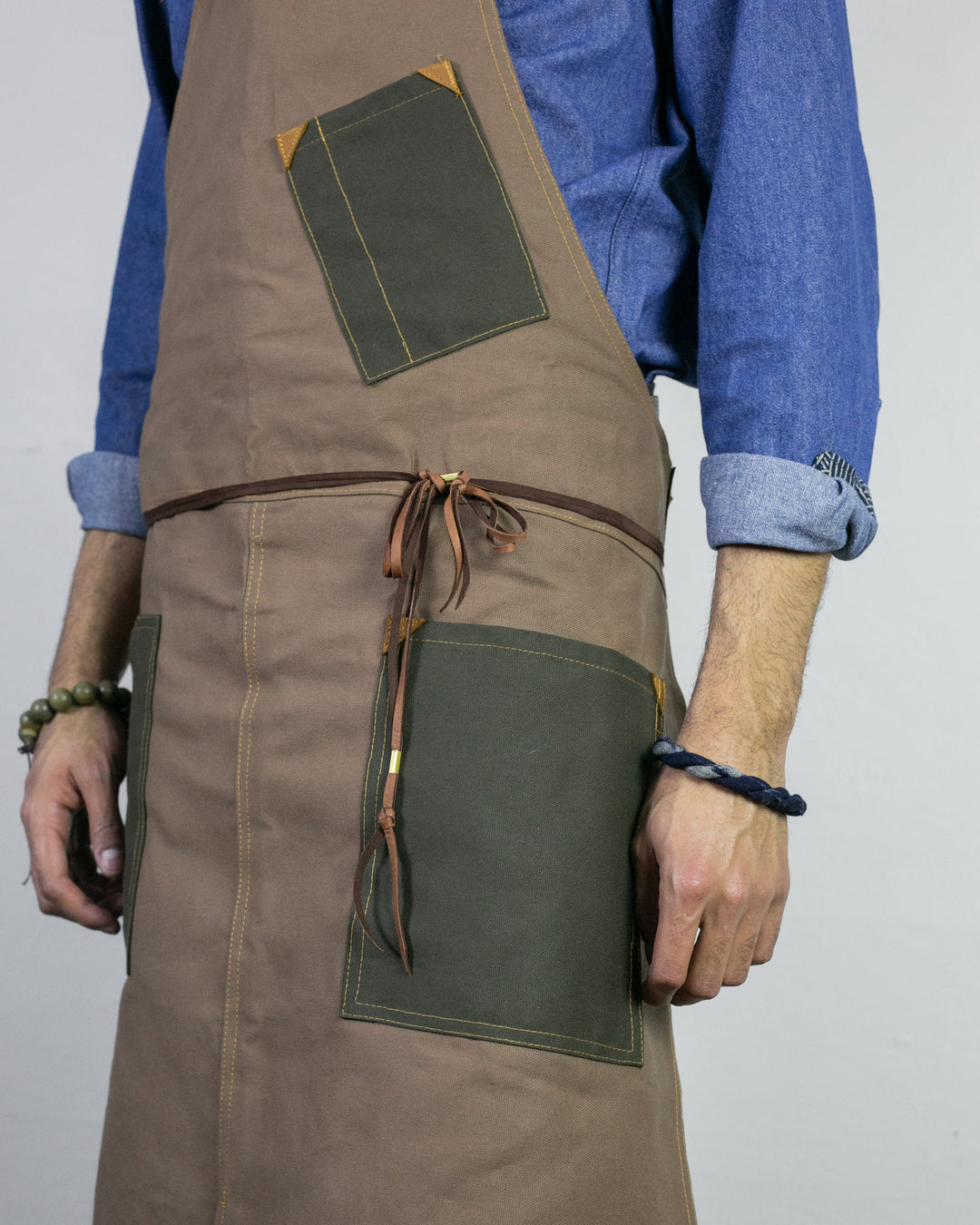 Kokoro Original Work Apron, Full, Canvas Two-Tone, Brown with Olive Pockets