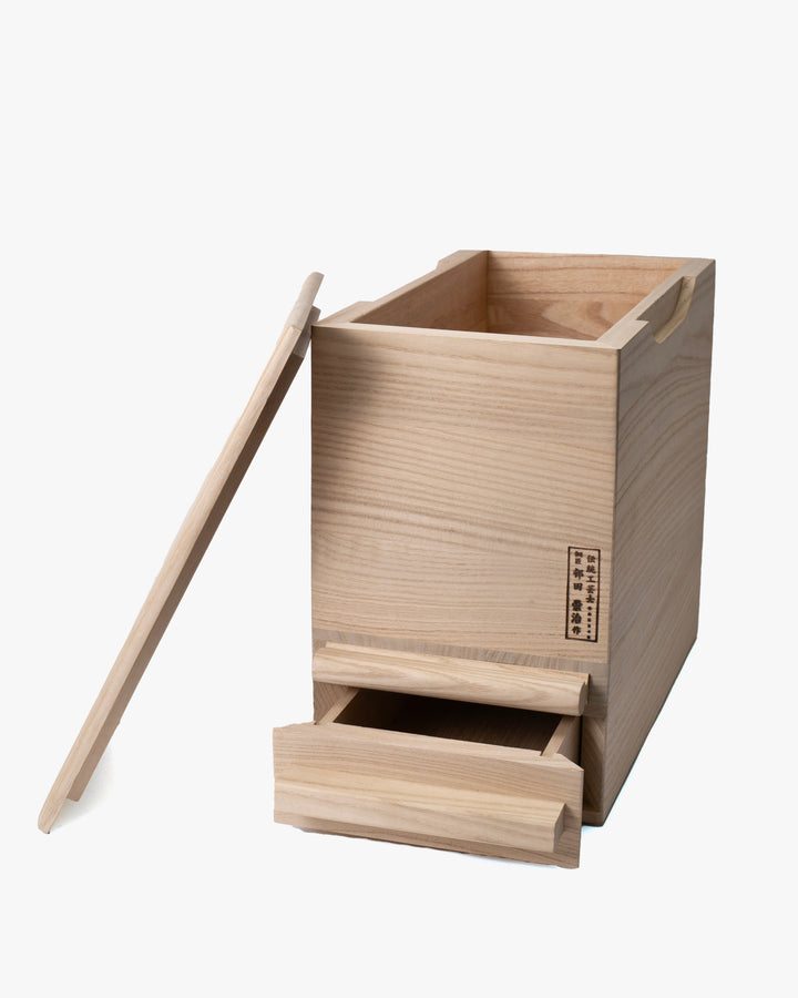 Rice Dispenser, With Measurable Handle for One Serving, Tomekawa, Plain M/L