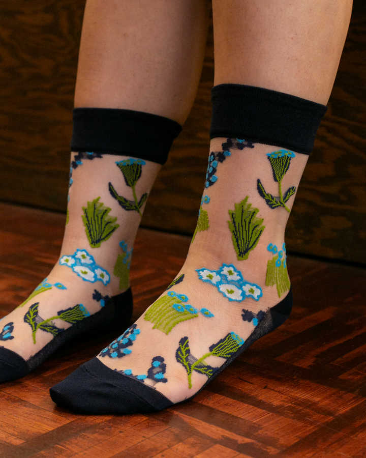 Debby Co., Crew Socks, Andé Collection, Mesh Indigo with Blue Flowers