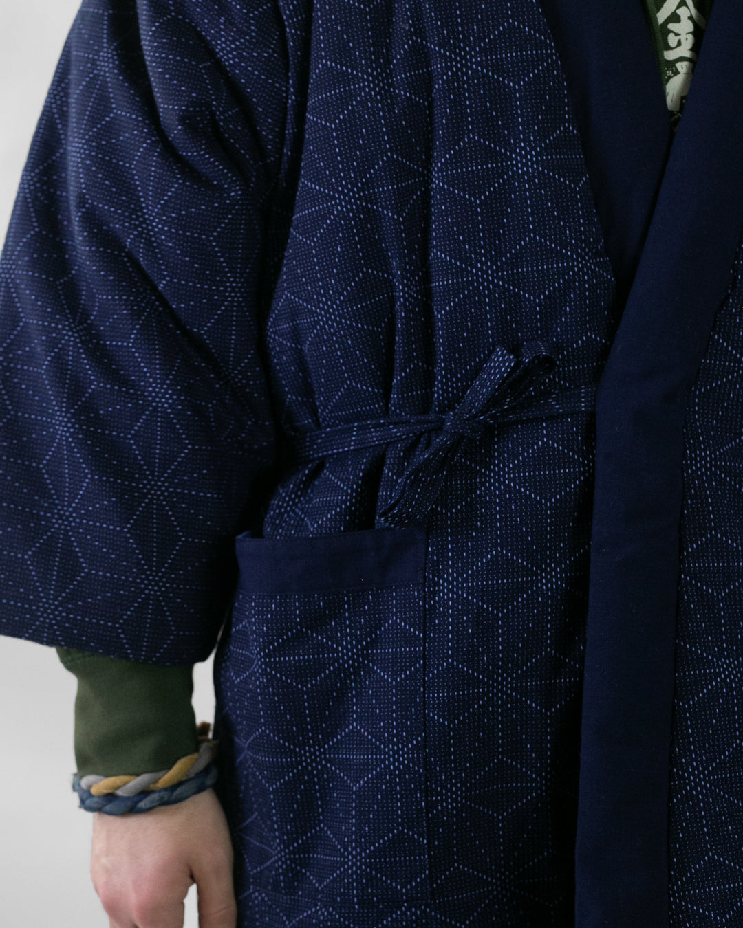 Tok, Hanten, Navy with Asanoha Sashiko Style