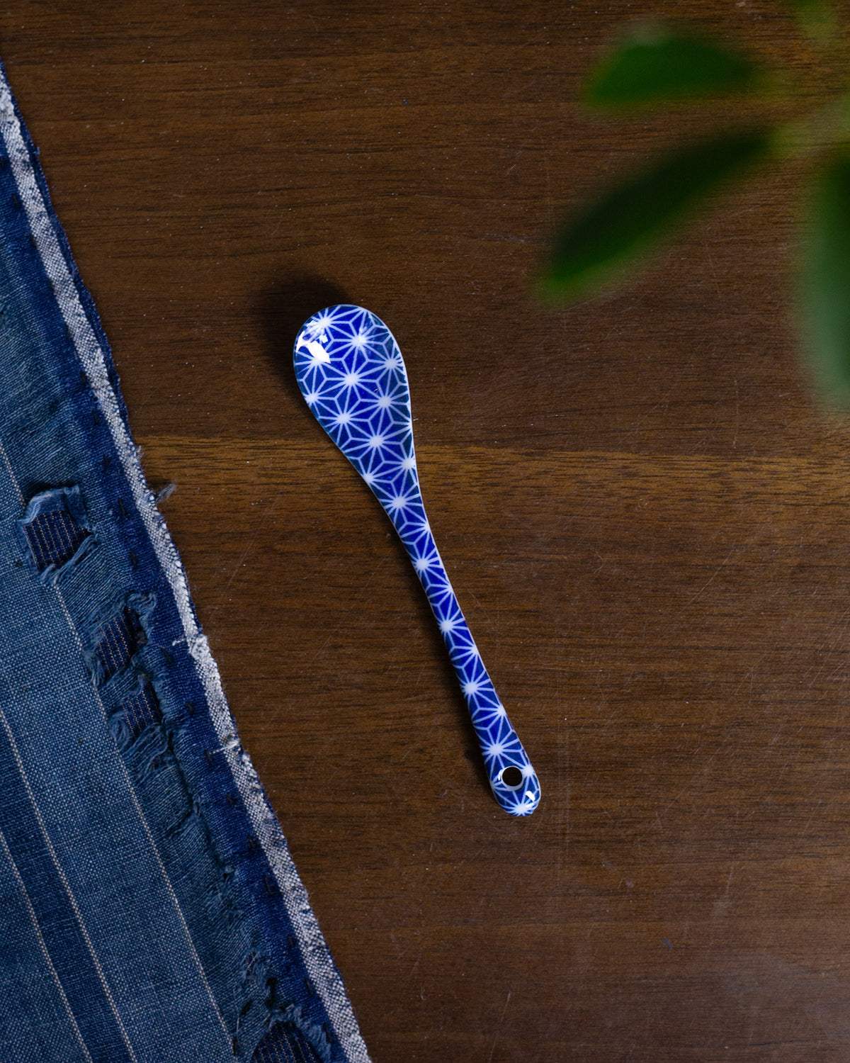 Hand-Painted Porcelain Spoon, Ichiyama, Sometsuke, Asanoha