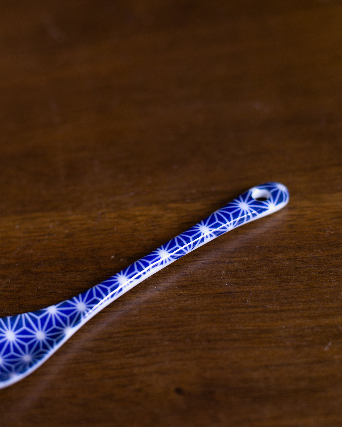 Hand-Painted Porcelain Spoon, Ichiyama, Sometsuke, Asanoha