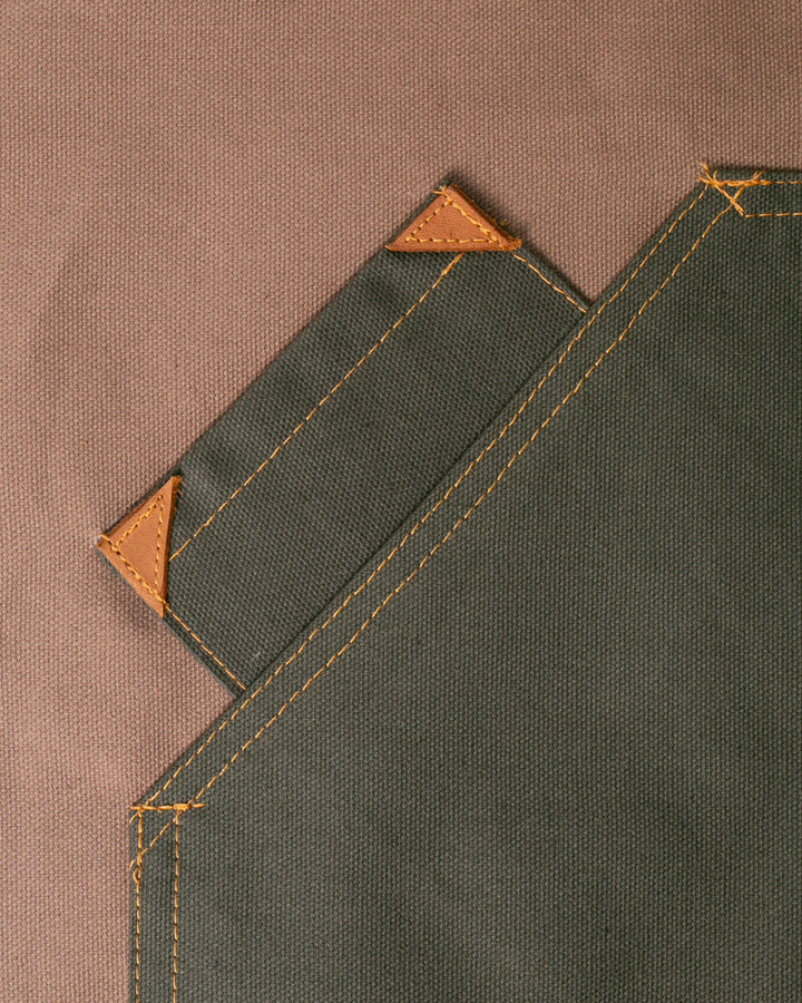 Kokoro Original Work Apron, Full, Canvas Two-Tone, Brown with Olive Pockets