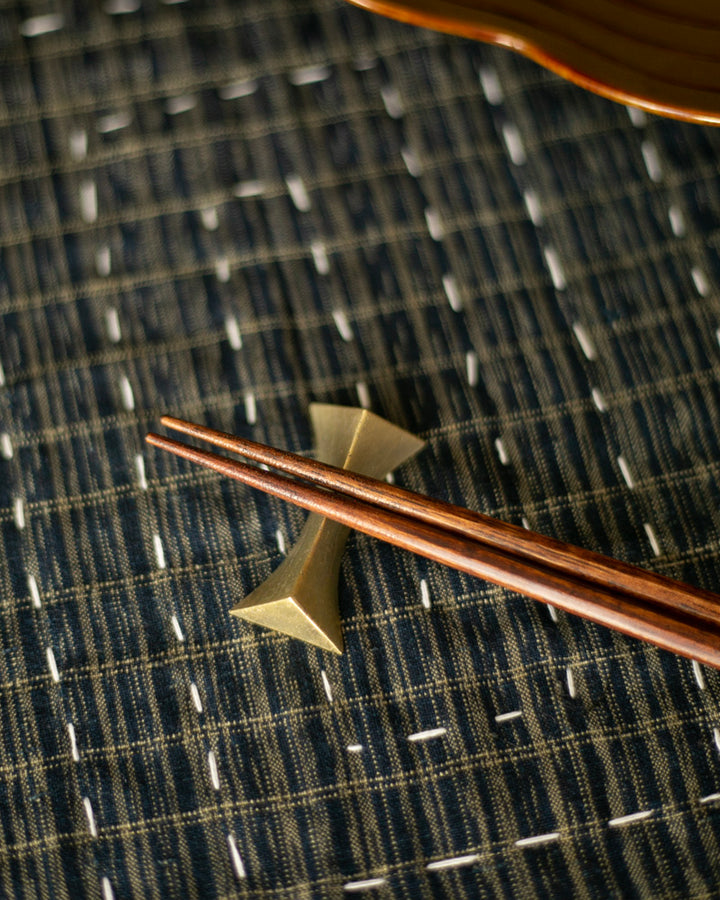 Futagami Brass Chopstick Rest, Flash Set of four