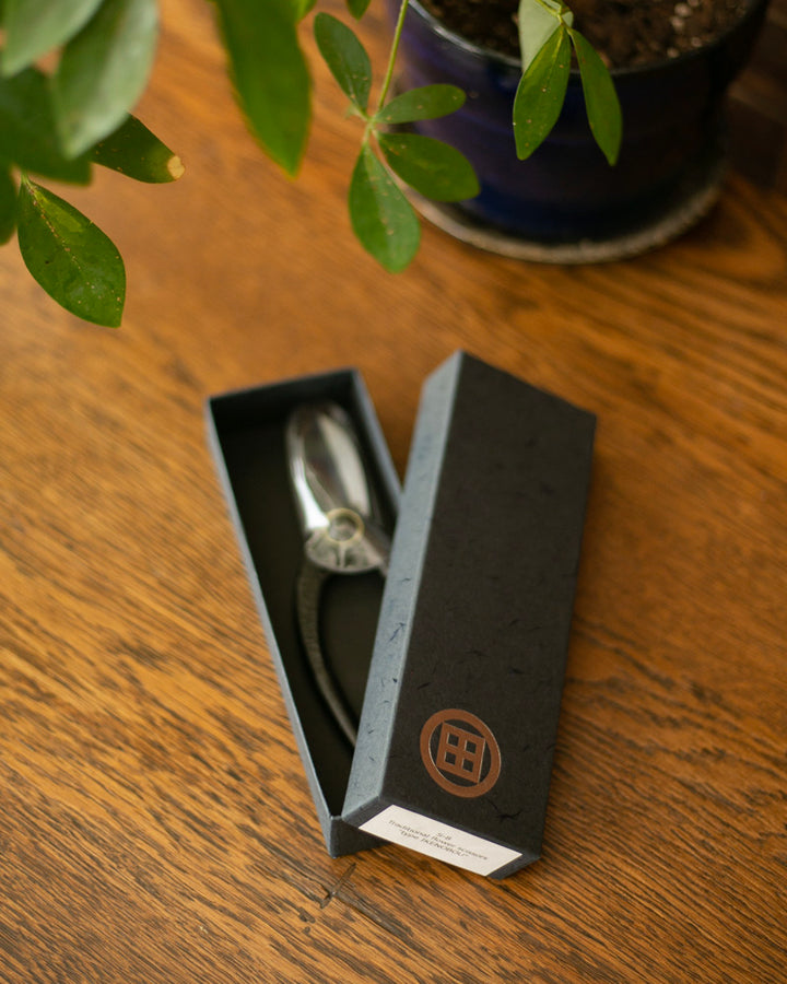 Tanabe Hasami, Traditional Ikenobou Flower Scissors, Black