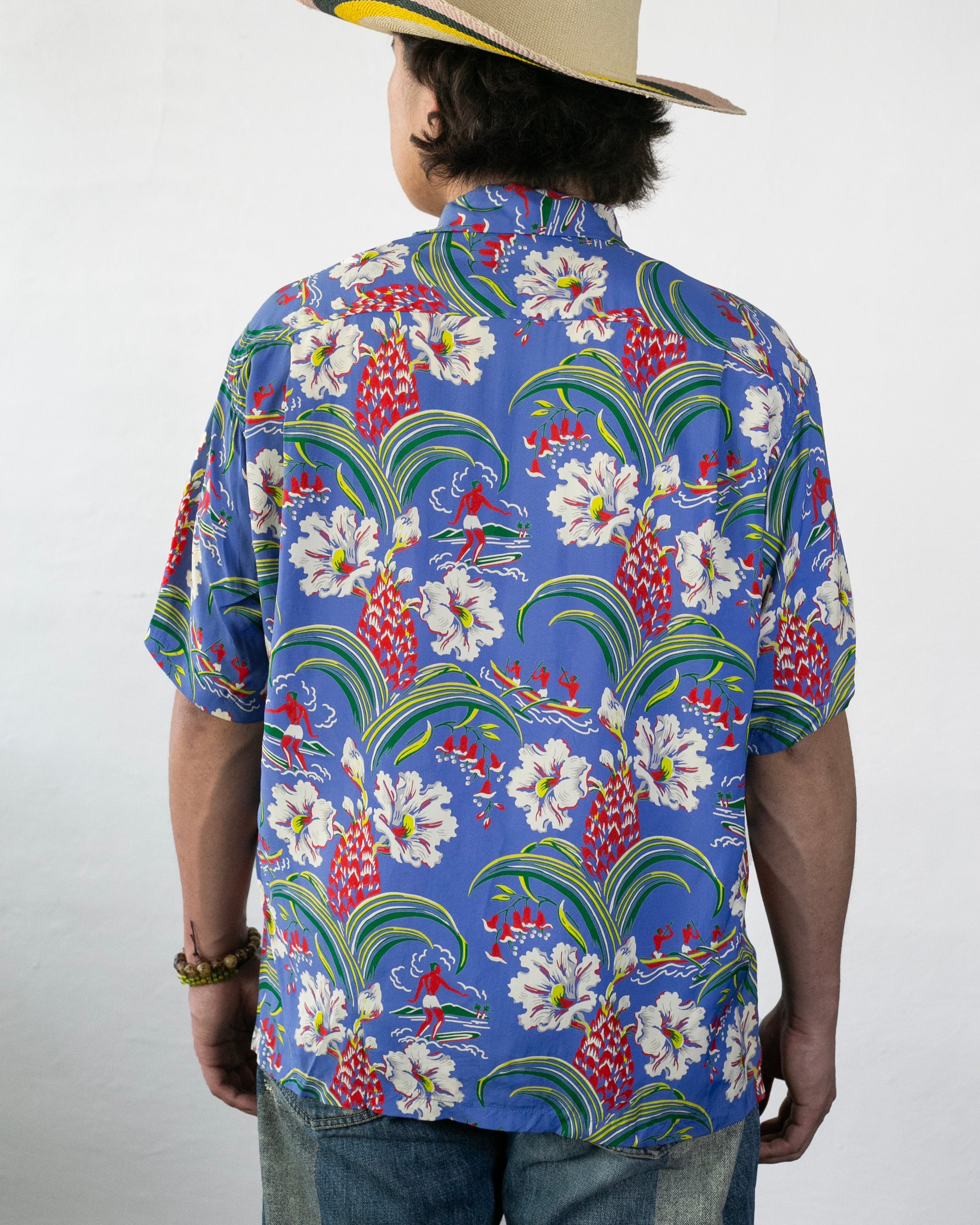 Japanese REPRO, Short Sleeve Aloha Shirt, Sun Surf Brand, Blue with Multicolor Surfing and Flowers Japanese REPRO, Short Sleeve Aloha Shirt, Sun Surf Brand, Blue with Multicolor Surfing and Flowers