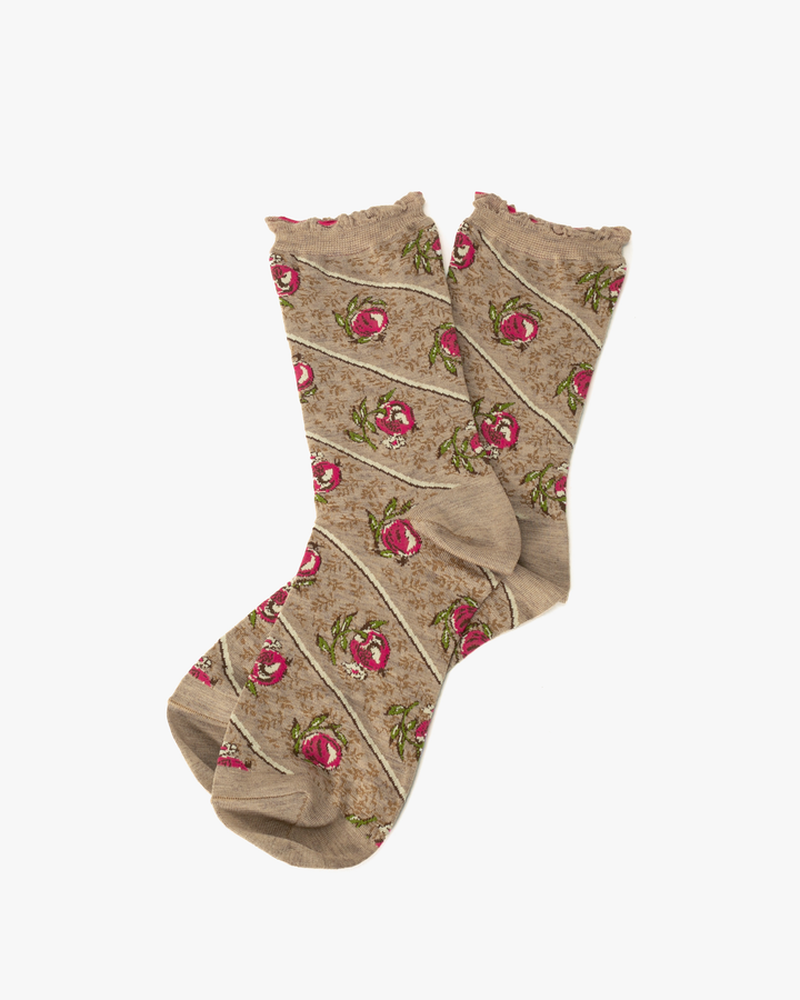 Debby Co., Crew Socks, Maison Blanche Collection, Beige with Magenta Flowers