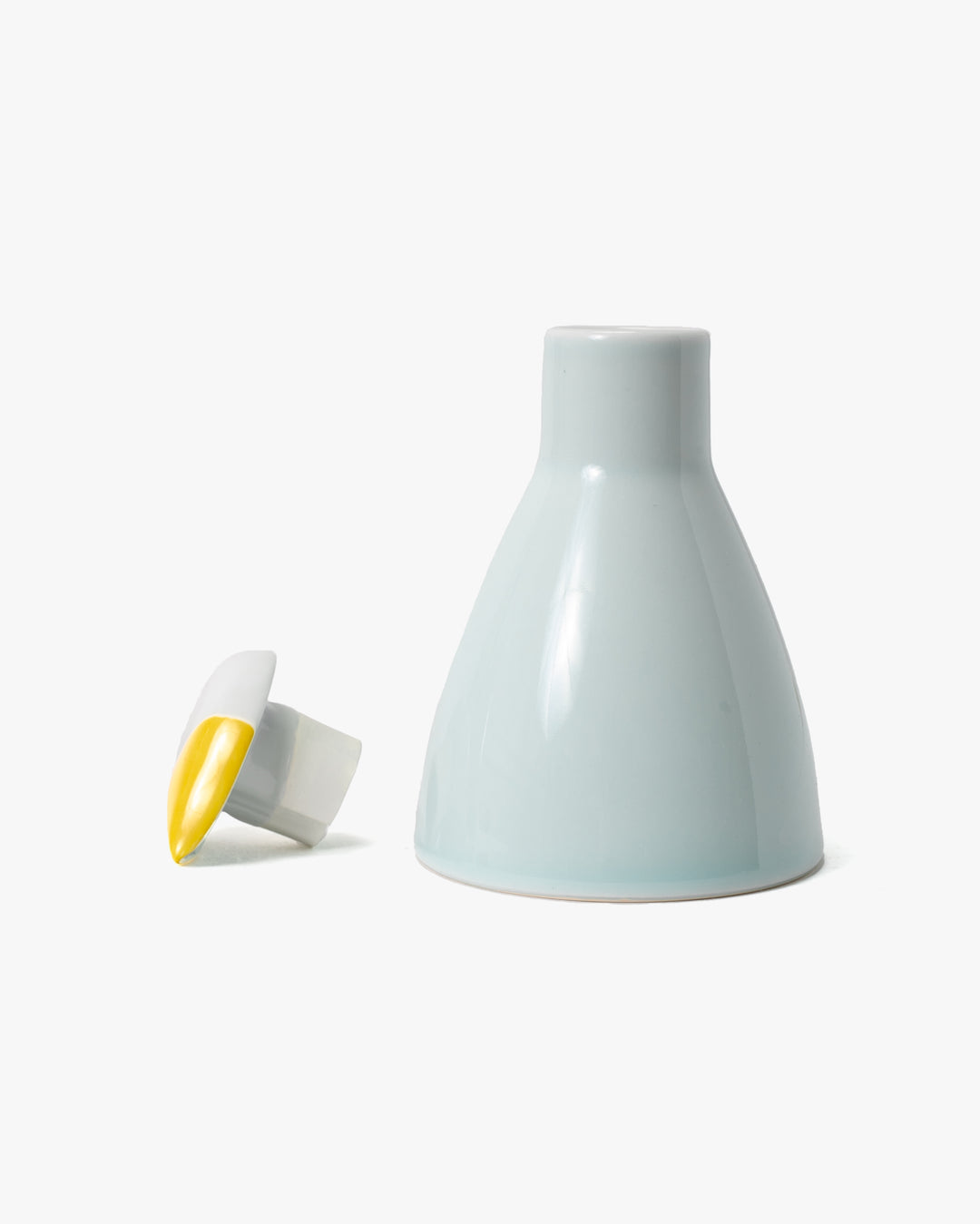 Soy Sauce Dispenser, Bisque, Kotoriro Series