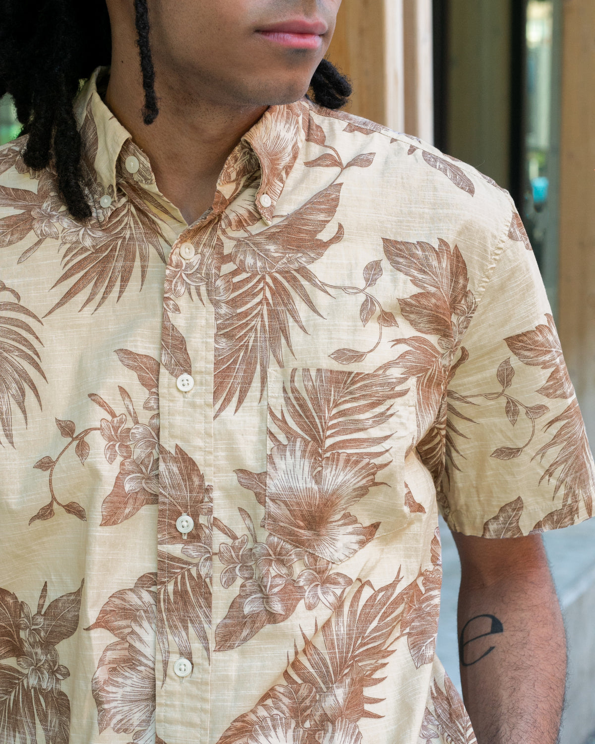 Japanese Repro, Short Sleeve Aloha Shirt, Hawaiian Aloha Tropical Brand, Cream and Brown Flowers and Leaves