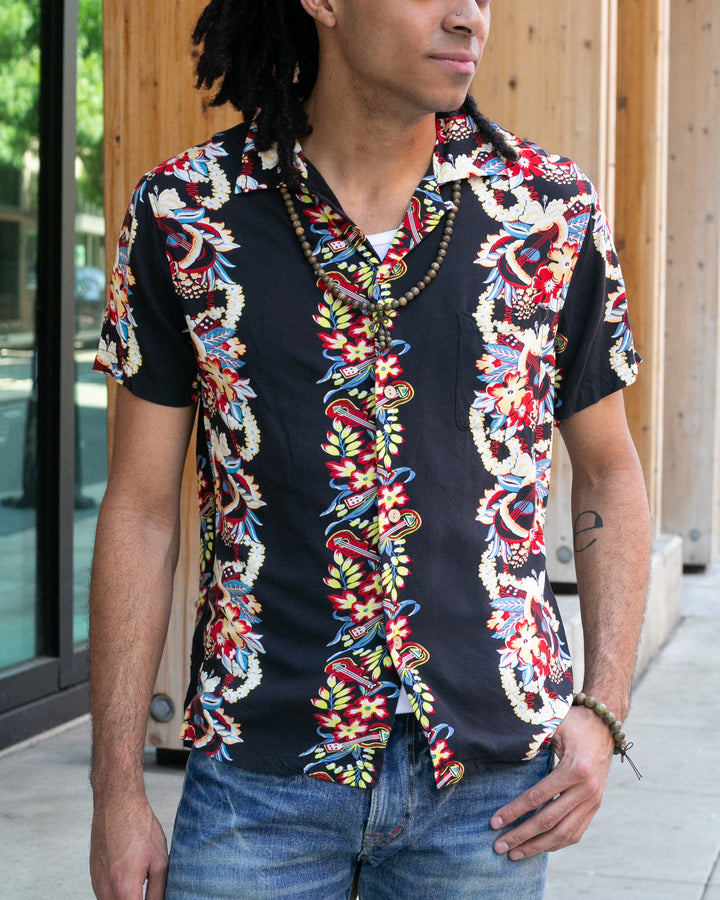 Japanese Repro, Short Sleeve Aloha Shirt, Houston Co. Brand, Black Shima with Red and Yellow Floral