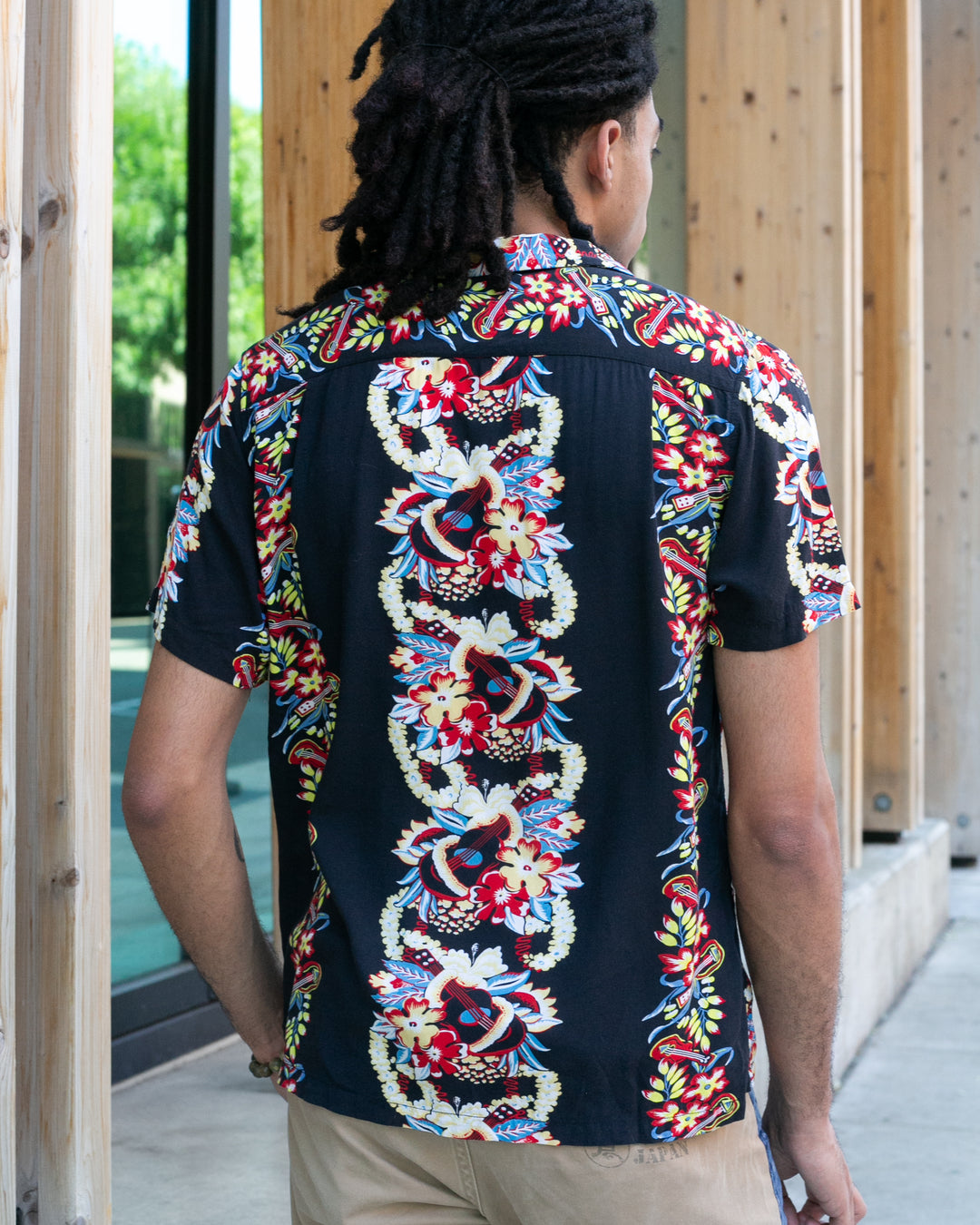 Japanese Repro, Short Sleeve Aloha Shirt, Houston Co. Brand, Black Shima with Red and Yellow Floral