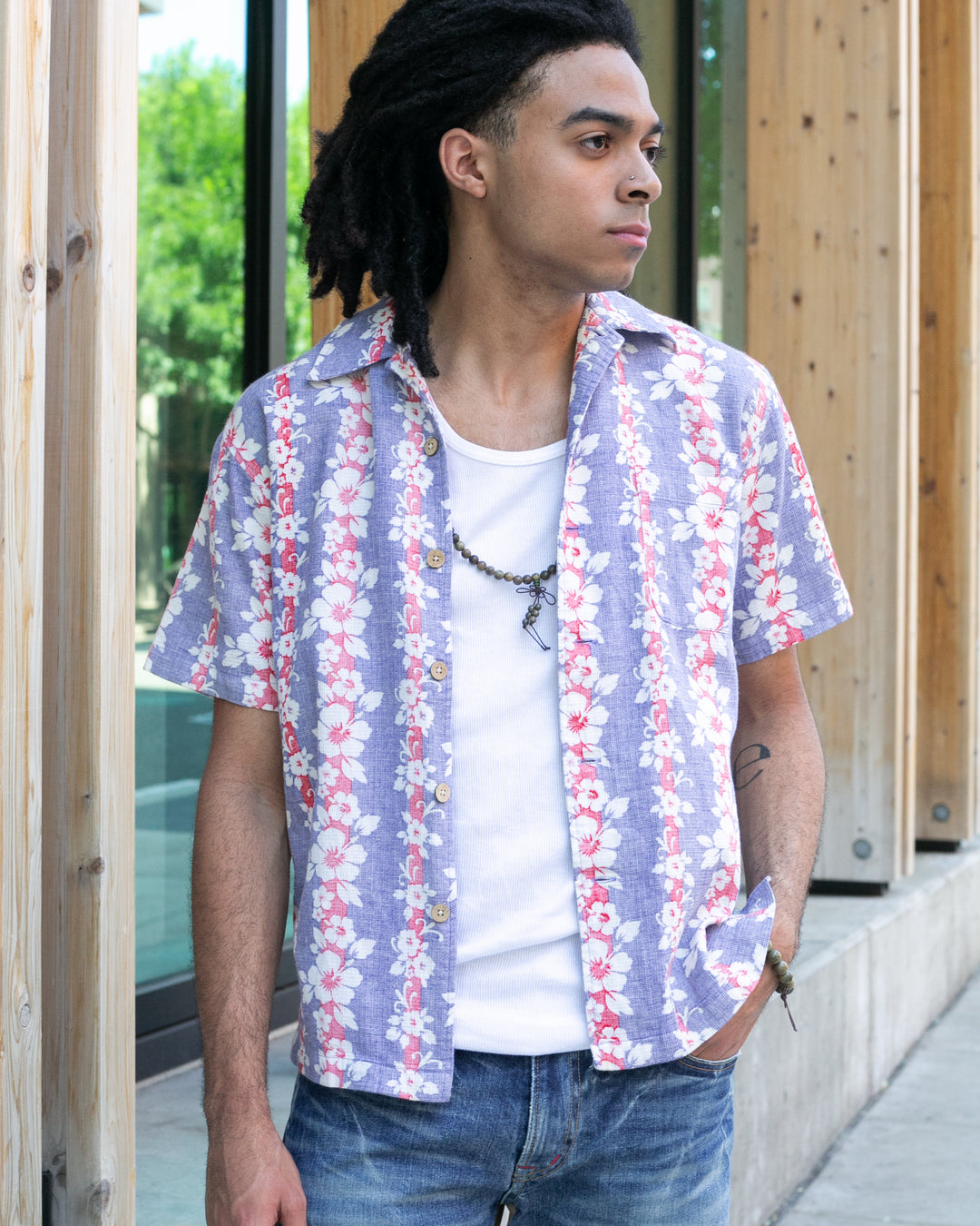 Japanese Repro, Short Sleeve Aloha Shirt, Classic Surf Brand, Lavender and Red Flower Shima