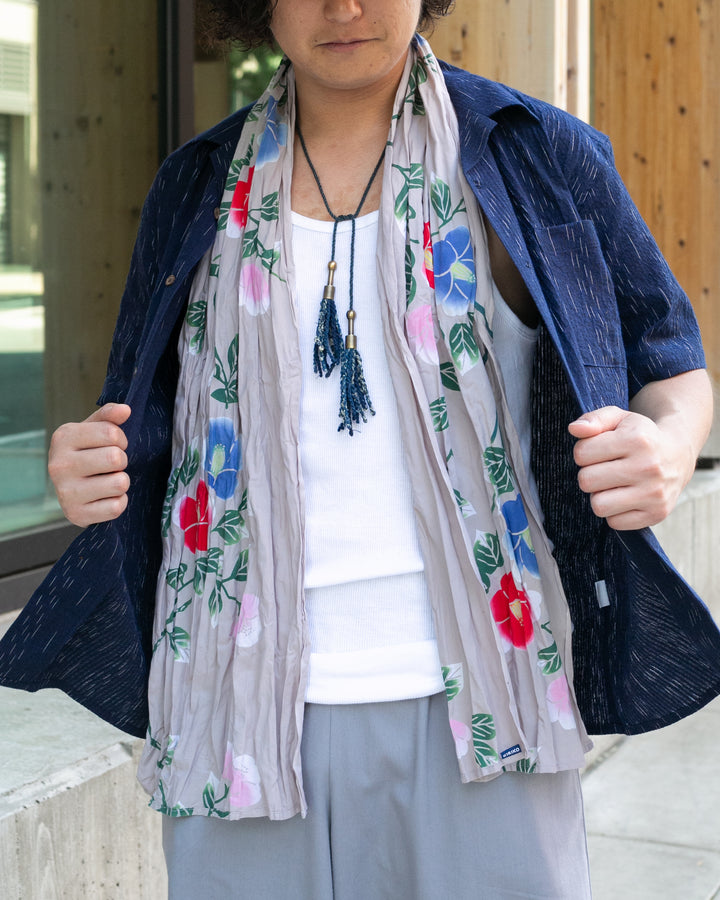 Kiriko Original Scarf, Kiji, Yukata, Shima Light Gray with Sky Blue, Pink, and Red Flowers