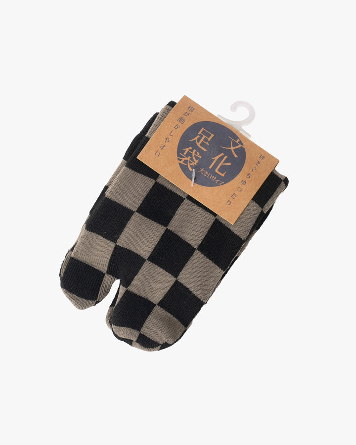 Kurochiku, Tabi Socks, Crew, Black and Beige Ichimatsu- M/L